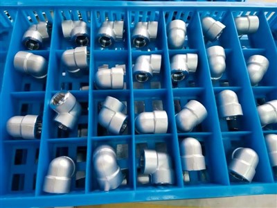 0,75" koljeno od 90 stupnjeva, SW, 3000, ASME B16.11, A182 F51, NACE